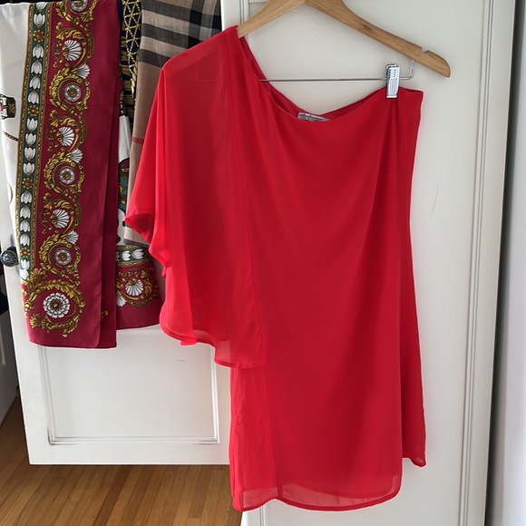 Stradivarius Red Chiffon Dress - Picture 2 of 10